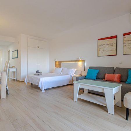 Benal beach suite, estudio con parque acuático y vistas al mar. Benalmádena Exterior foto