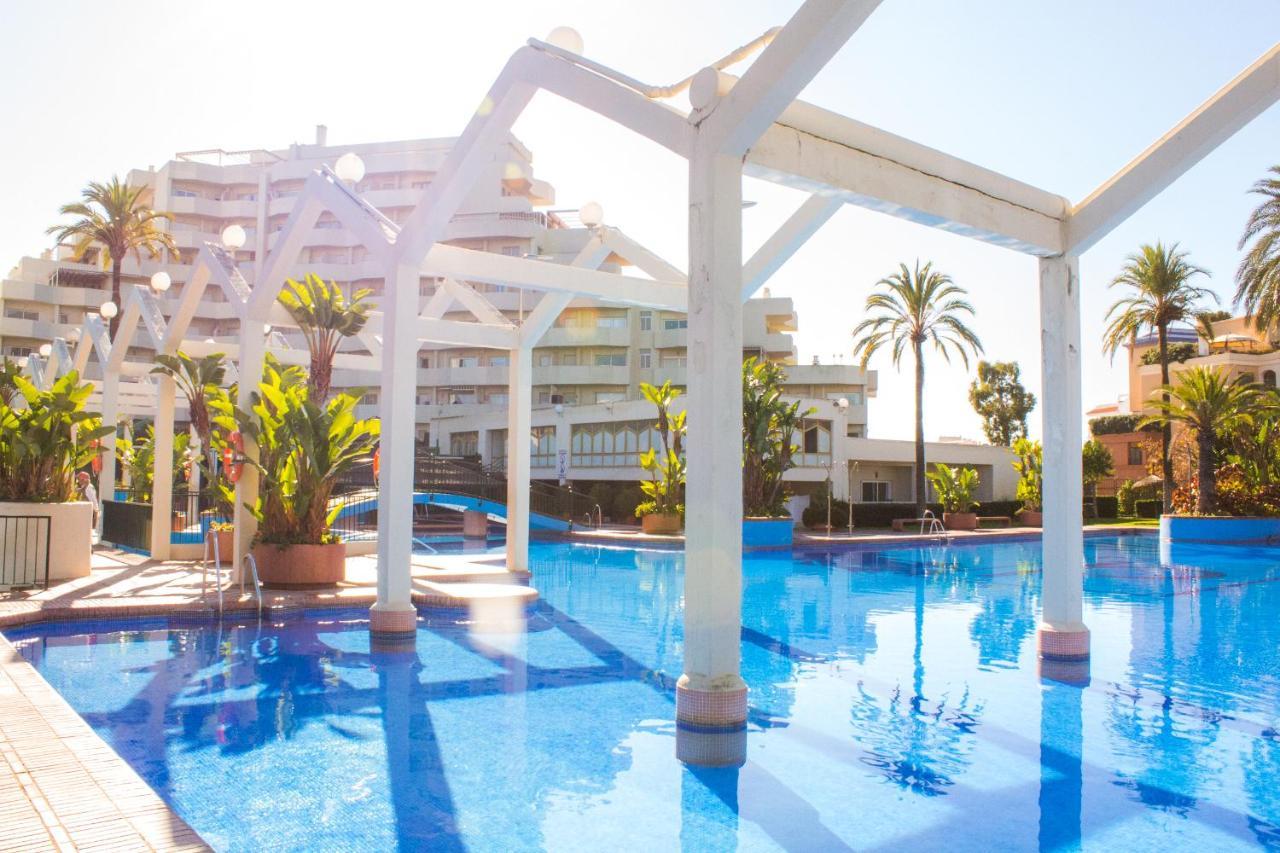 Benal beach suite, estudio con parque acuático y vistas al mar. Benalmádena Exterior foto